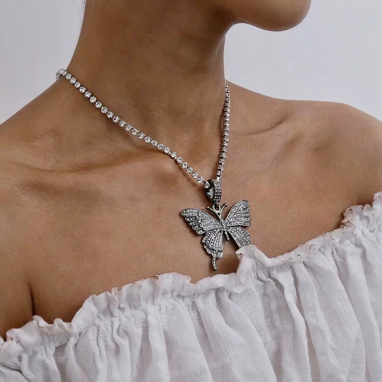 Jewelry Tennis chain w/ butterfly pendant 🦋(Fashion Jewelry)