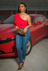.Off Shoulder bodysuit blouse