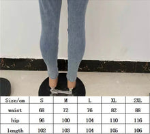 Load image into Gallery viewer, High waist pencil Jeans
